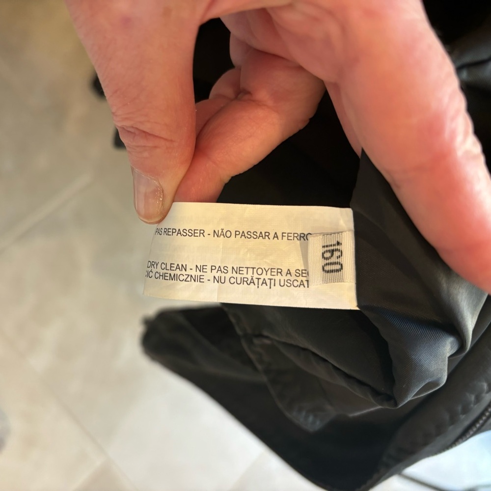 No label - Picture 13 of 13